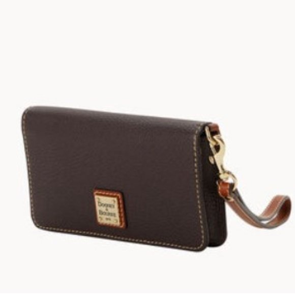 Dooney & Bourke Fey Phone Wristlet Brown Tmoro